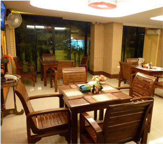 होटल Oyo 389 Sira Boutique Phuket