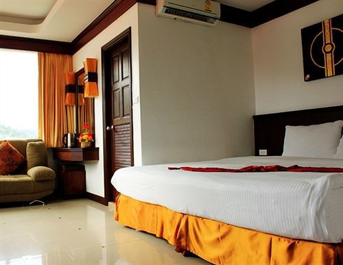 Oyo 389 Sira Boutique होटल Phuket